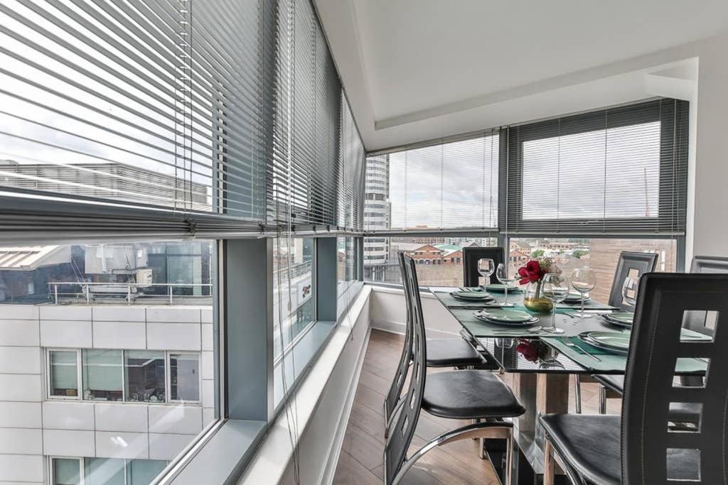 Apartamento The Exclusive Gem Of Leeds - Sleeps 8 Exterior foto